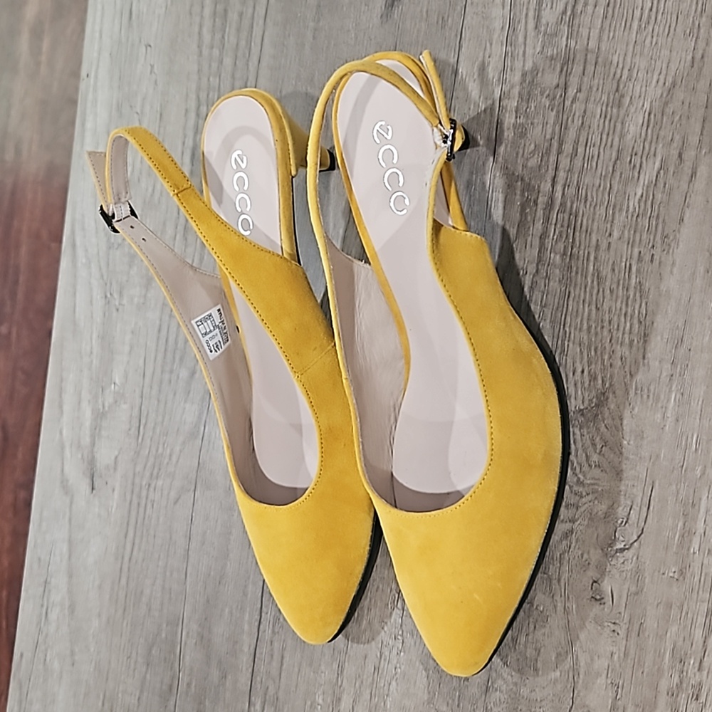 ECCO Women's Shape 45 Pointy Merigold Sling Back Pump Heel EU 40 Size 9-9.5